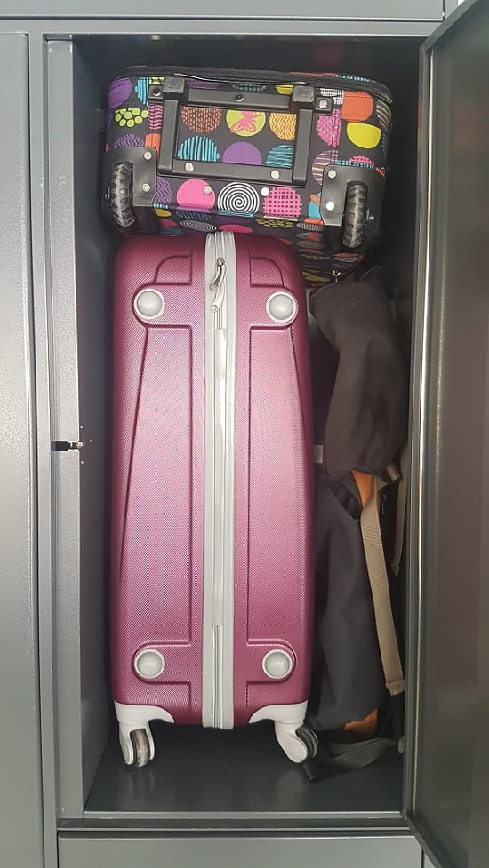 Foto cajón XL de la consigna de maletas