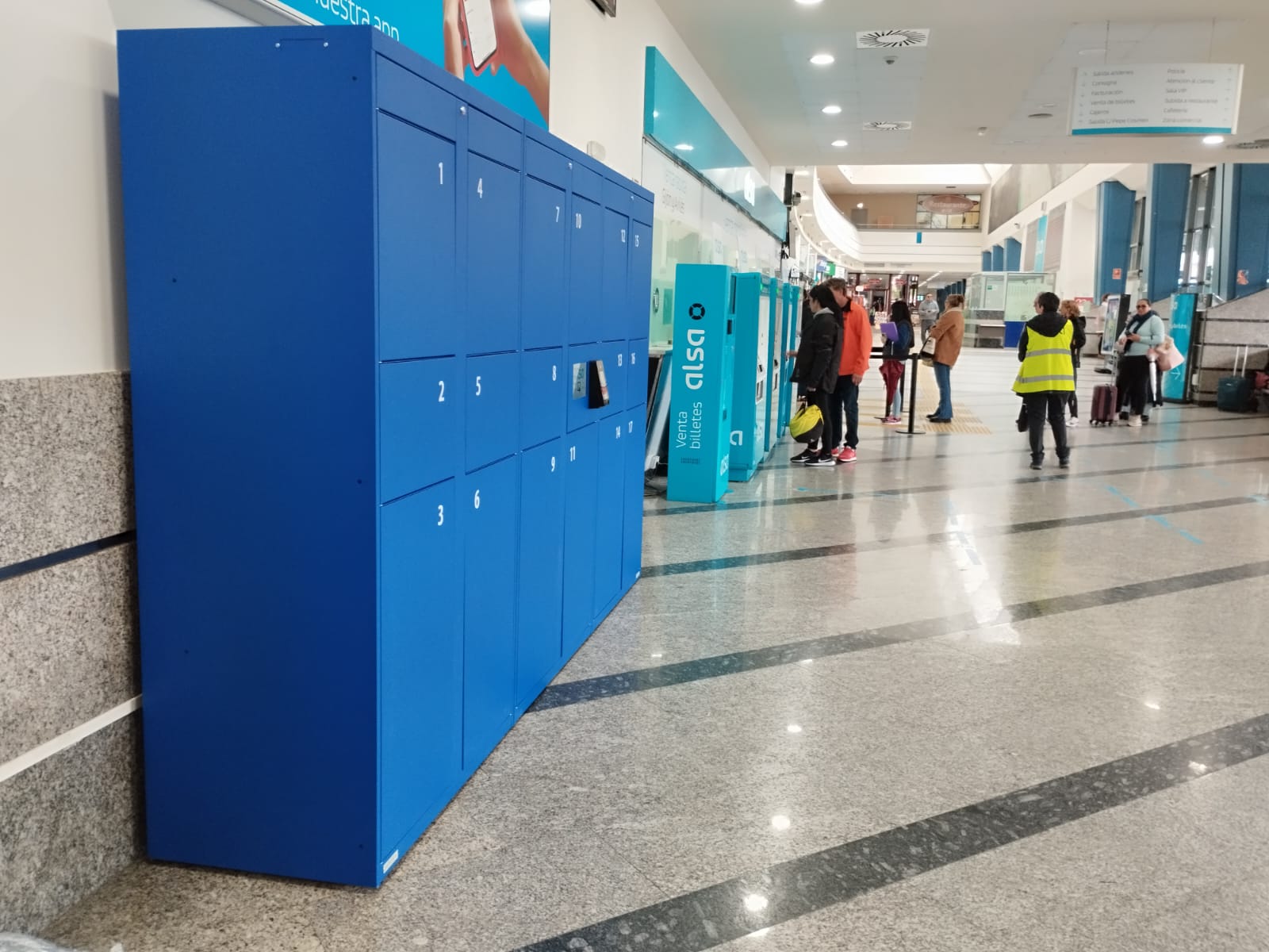 Consignas inteligentes ALSA en la estación de Oviedo
