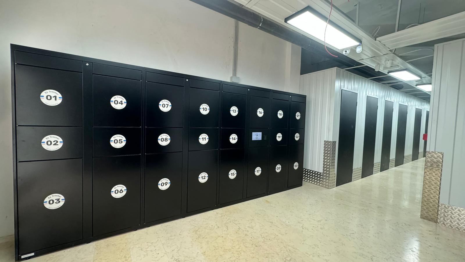 Sala de Es Traster con los trasteros grandes al fondo