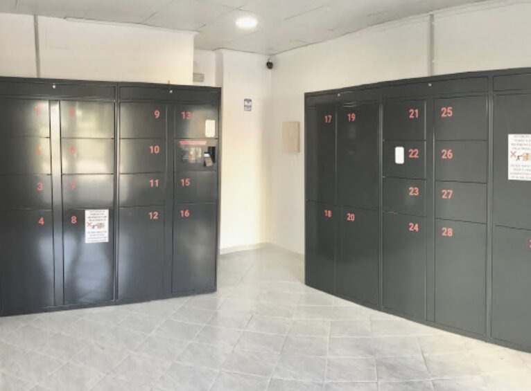Consignas inteligentes grises de Consignas Menorca
